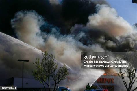 San Jose Fire Department Photos and Premium High Res Pictures - Getty ...