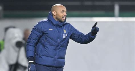 Quipe De France Espoirs Thierry Henry A Investi Dans Un Club En Italie