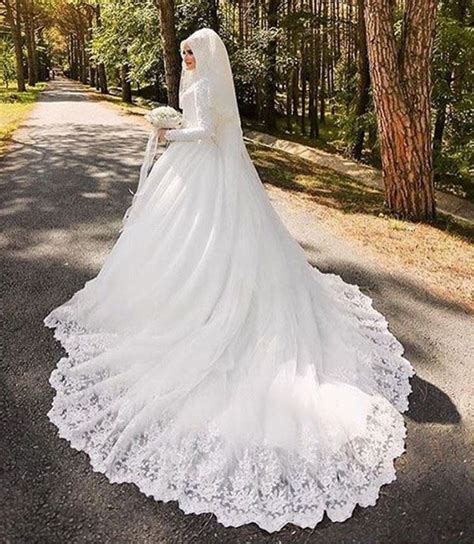 Muslim Wedding Dress White Lace 2017 High Neck Long Sleeves Court Train