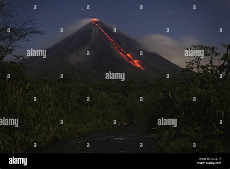 Lava volcano plant hi-res stock photography and images - Alamy