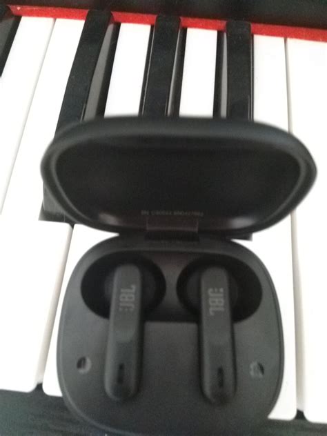 Recenze JBL Wave Flex béžová | Alza.cz