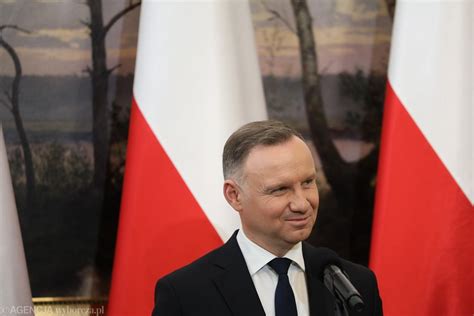 Kancelaria Prezydenta Andrzej Duda Wyg Osi Or Dzie Podczas Posiedzenia