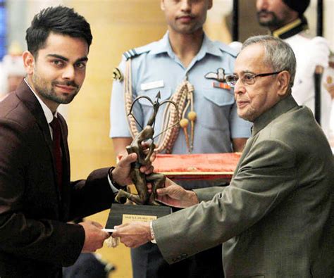 president pranab mukherjee honours cricketer virat kohli  arjuna