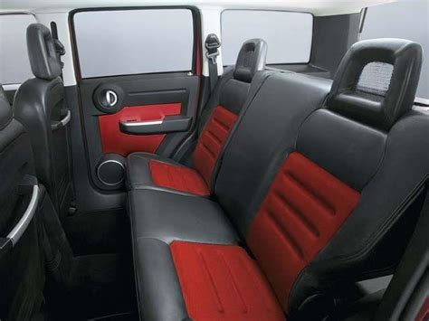 Interior photos of dodge nitro