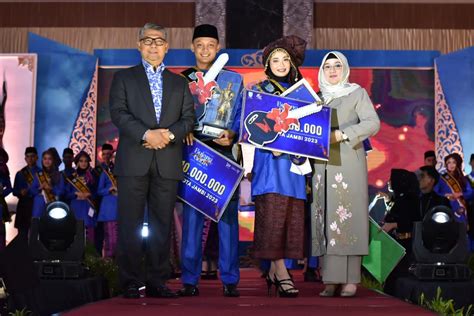 Malam Grand Final Bujang Gadis Kota Jambi Sukses Digelar Jambi Daily