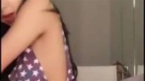 Bigo Live Girl Show Tits New Uploaded By Hendou