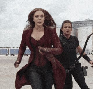 Elizabeth Olsen Hot Elizabeth Olsen Taking A Shower Images