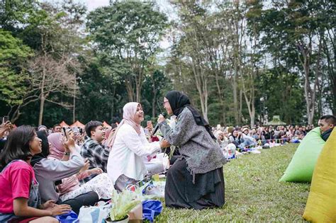 Kebun Raya Hadirkan Sunset Di Kebun 2024 Pertunjukan Musik Bersifat