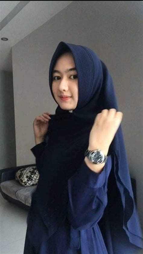 Pin Oleh Lounnas Halim Di HalimLounnas Selebriti Wanita Cantik Gaya