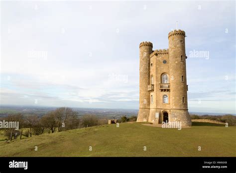 Broadway Tower Cotswolds Worcestershire England Uk Stock Photo Alamy