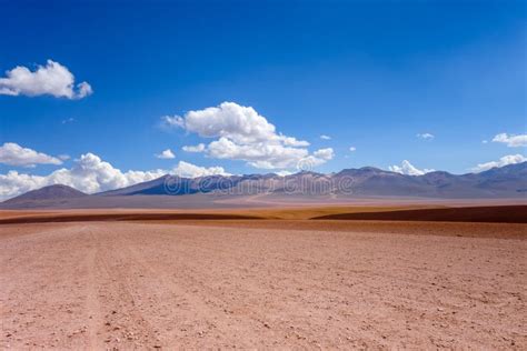 Desierto De Siloli En El Reserva De Lipez Del Sud Bolivia Imagen De