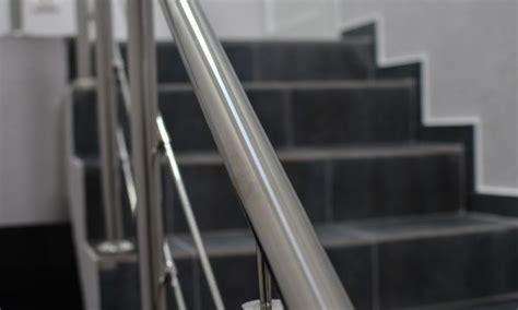 DIY Steel Handrail Installation: A Quick Homeowner’s Guide