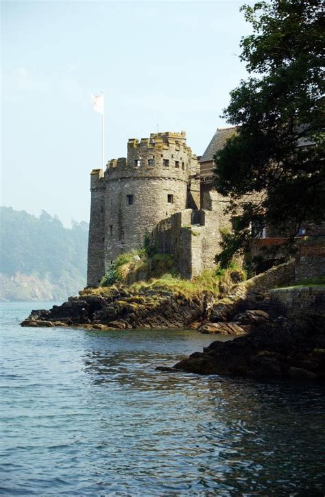 Dartmouth castle – Artofit