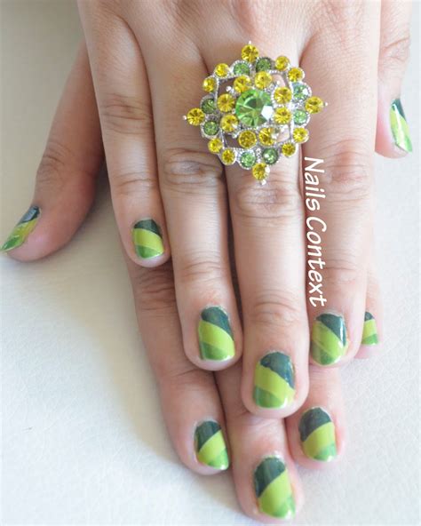 Nails Context: Green Colorblock