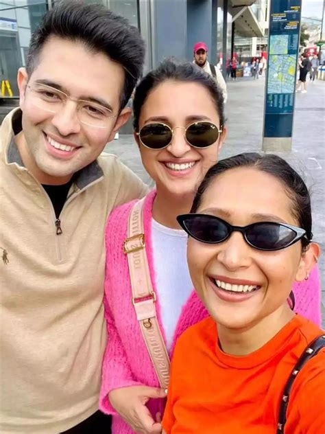 Parineeti Chopra And Raghav Chadha Were Seen At The India Vs Australia