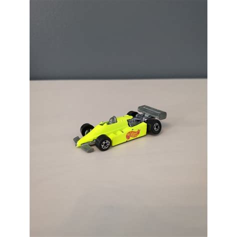 Toys Hot Wheels Day Glo Yellow Turbo Streak Indy Formula