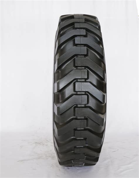 Customized Otr Tire Llantas G For Excavator Tires