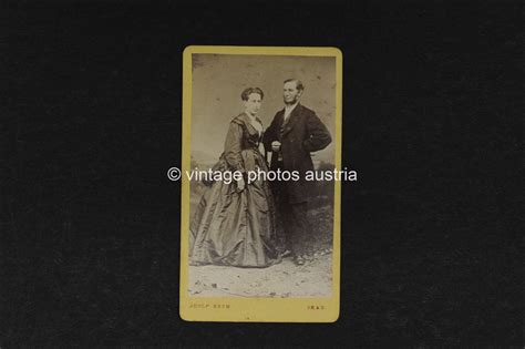 CDV Paar Foto um 1880 Adolf Koch Graz Wiener Werkstätte Postkarten