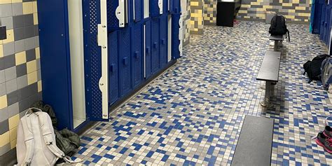 Now It S Personal Trans Sex Offender Exposes Himself In My Locker Room