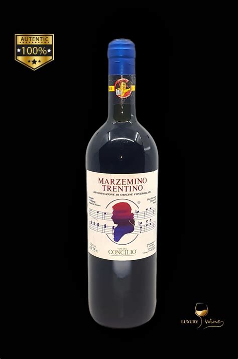 Vin De Colectie 1987 Cu Certificat In Cutie Personalizata