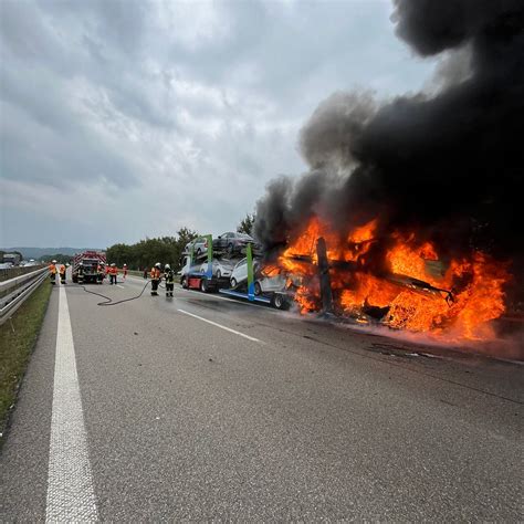 Stundenlange Sperrung Lkw Mit E Autos Auf A Abgebrannt Swr Aktuell