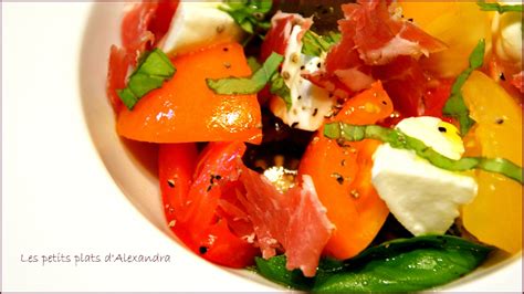 Salade De Tomates Multicolores Mozzarella Et Basilic Les Petits