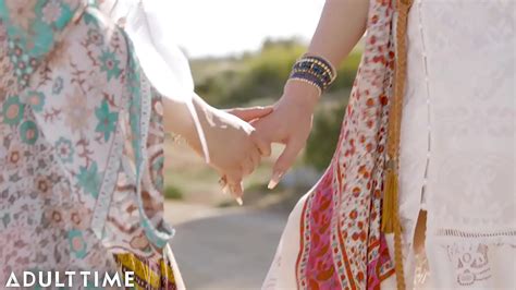 Big Titty Darlings Have Fiery Trans Fuck Sesh XNXX