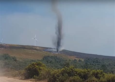 Gigantic Fire Tornado Recorded In Vila Real Portugal