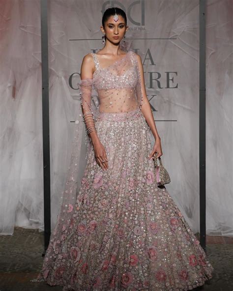 Tarun Tahiliani Unveils His Bridal Collection The Painterly Dream Shaadiwish