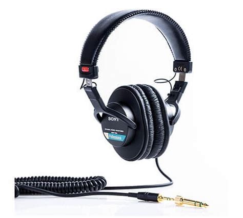 9 Best DJ Headphones of 2024 To Loose Yourself In Music