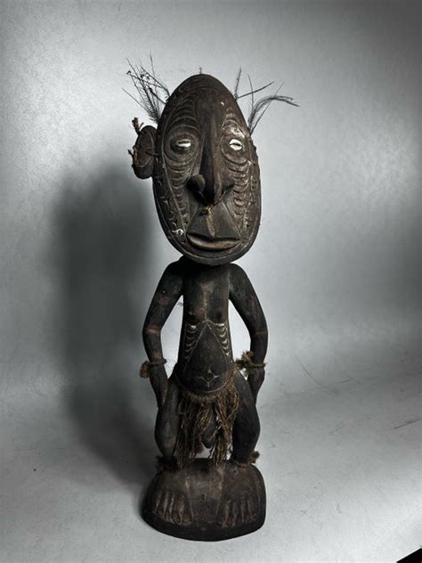 Ancestor Spirit Figure Cowry Feathers Wood Sepik Catawiki