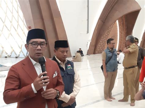 Undangan Bakal Hadiri Peresmian Masjid Raya Al Jabbar Salah