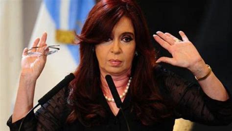 La Ola De Memes Por La Dura Carta De Cristina A Alberto