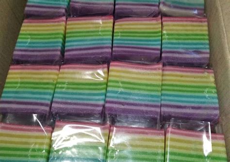 Resep Lapis Rainbow Oleh Umi Latifah Cookpad