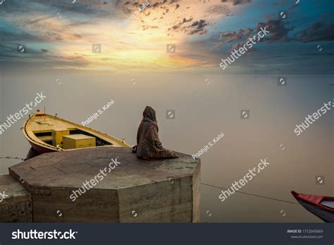 904 Ganga bank sunrise Images, Stock Photos & Vectors | Shutterstock