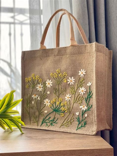 Floral Daisy Garden Jute Bag Hand Embroidered Bag Cute Market Bag