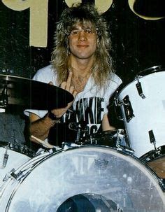 Steven Adler Net Worth • Net Worth List