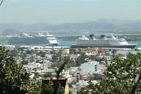 Arriban a Mazatlán dos cruceros con 8 mil 263 turistas Dimension