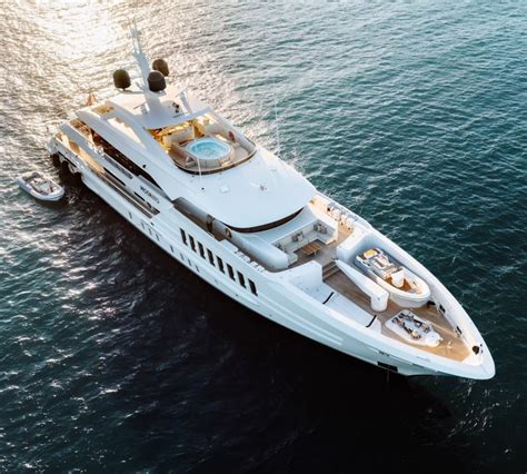 Bahamas Yacht Charter Luxury Yacht List The Complete 2025 And 2026