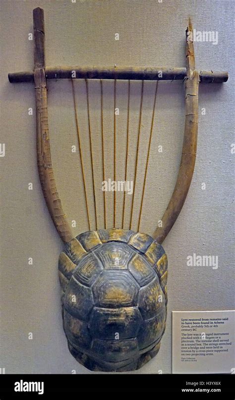 Ancient greek lyre hi-res stock photography and images - Alamy