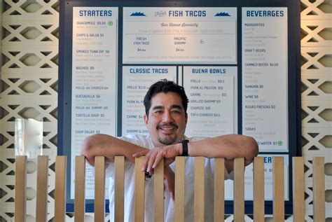 Chef Jose Garces expands Buena Onda taqueria | Nation's Restaurant News