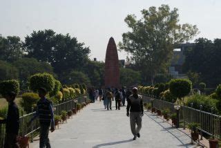 Gedenkst Tte F R Das Jallianwala Bagh Massaker In Amritsar Holidaycheck