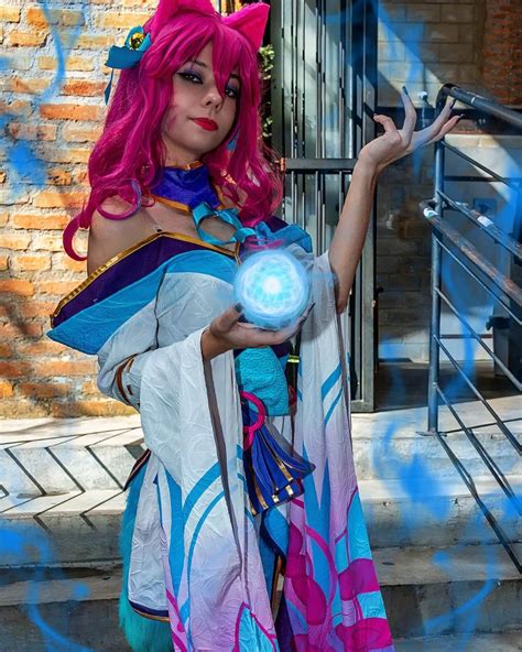 Novas Fotos Do Belo Cosplay Da Ahri Spirit Blossom De League Of