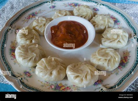 Momo Nepal Hi Res Stock Photography And Images Alamy