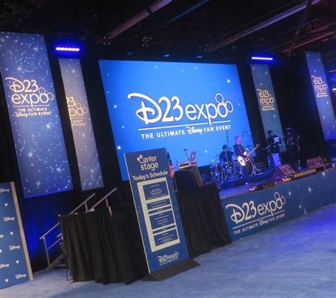 2019 D23 Expo Center Stage Welcome To Disney Social Clubs Dishub