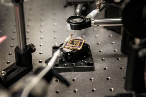 Thin photodetector could increase performance without adding bulk