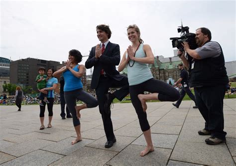 Political Dodgeball: Reacting to Rathgeber and yoga with Justin Trudeau ...