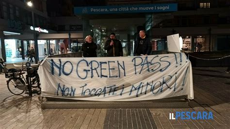 Video Stefano Puzzer Alla Protesta Dei No Green Pass Non Toccate I