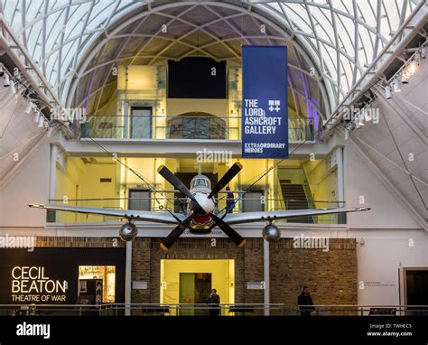 Iconic US World War 2 fighter aircraft on display in the Imperial War ...