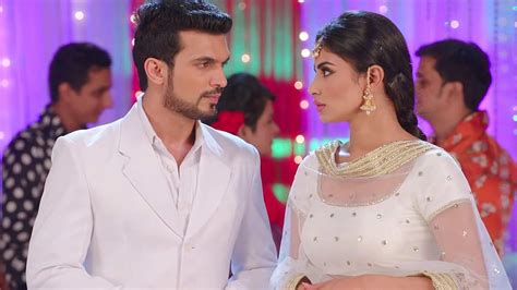 Naagin Mouni Roy And Arjun Bijlani Hd Wallpaper Pxfuel